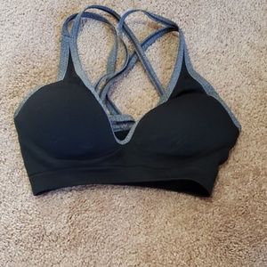 Push up sports bra